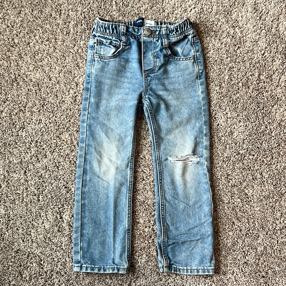 Toddler boys size 4T straight Old Navy distressed Jeans